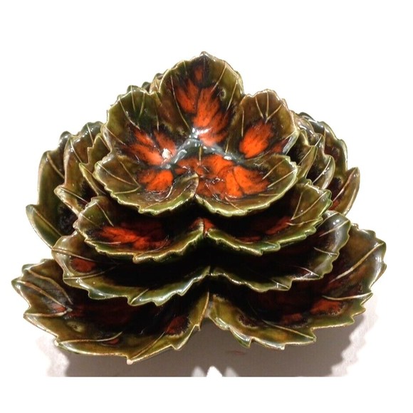 4 Fall Leaves Nesting Serve Dishes Vintage Hand Painted Glazed 1975 - Picture 1 of 8
